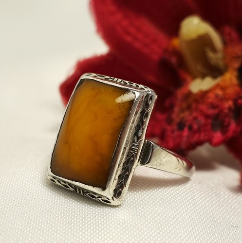 Butterscotch bernstein ring - butterscotch,