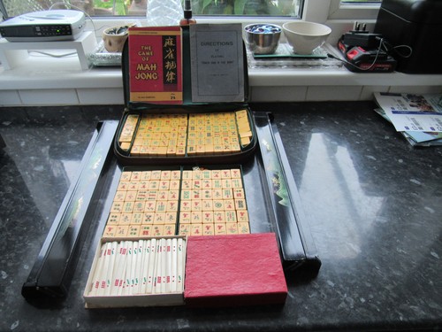 Vintage mahjong butterscotch - mahjong,